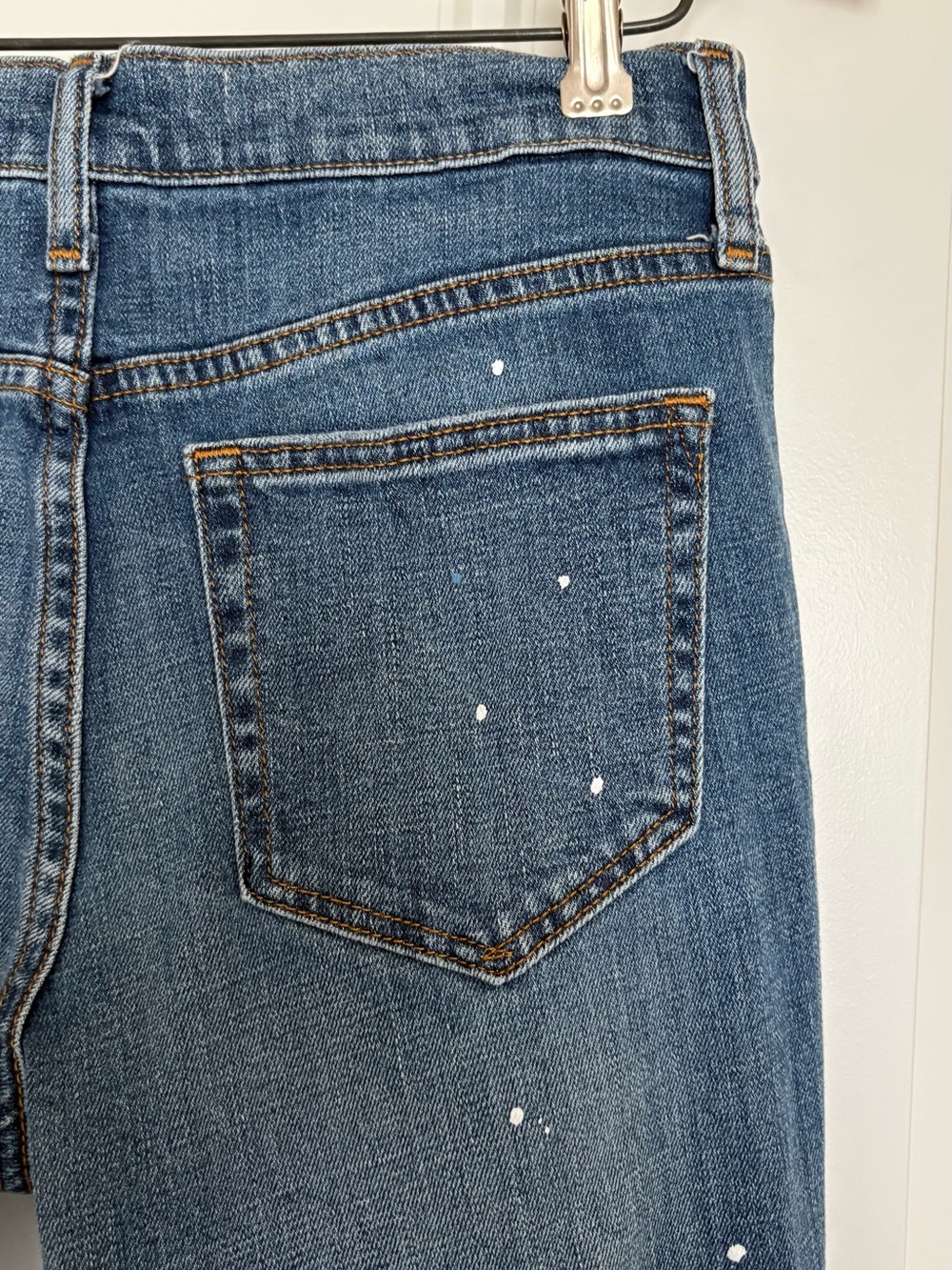 GAP Jeans with Paint Splatter SZ. 25